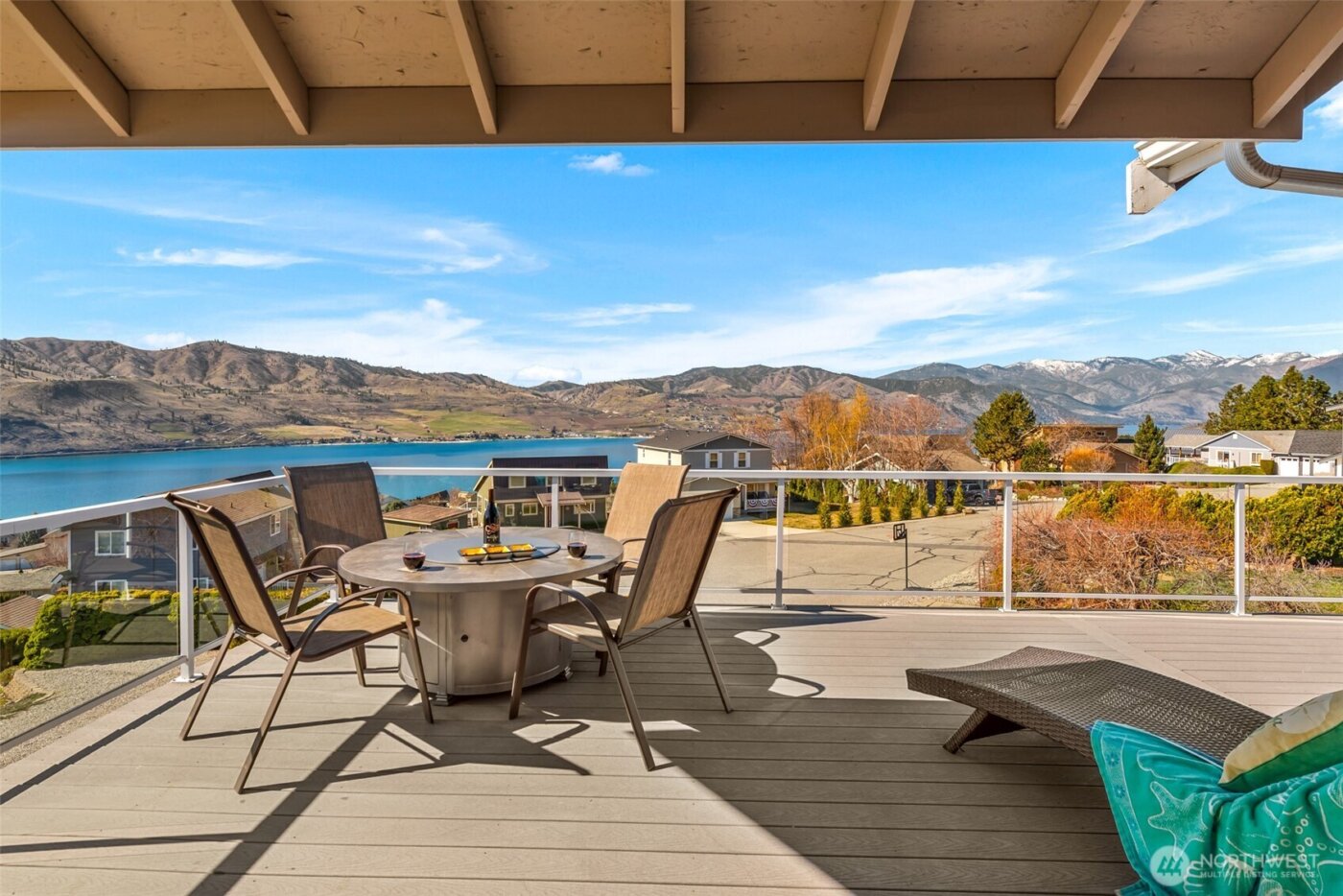 204 Stehekin Way , Chelan, WA 98816