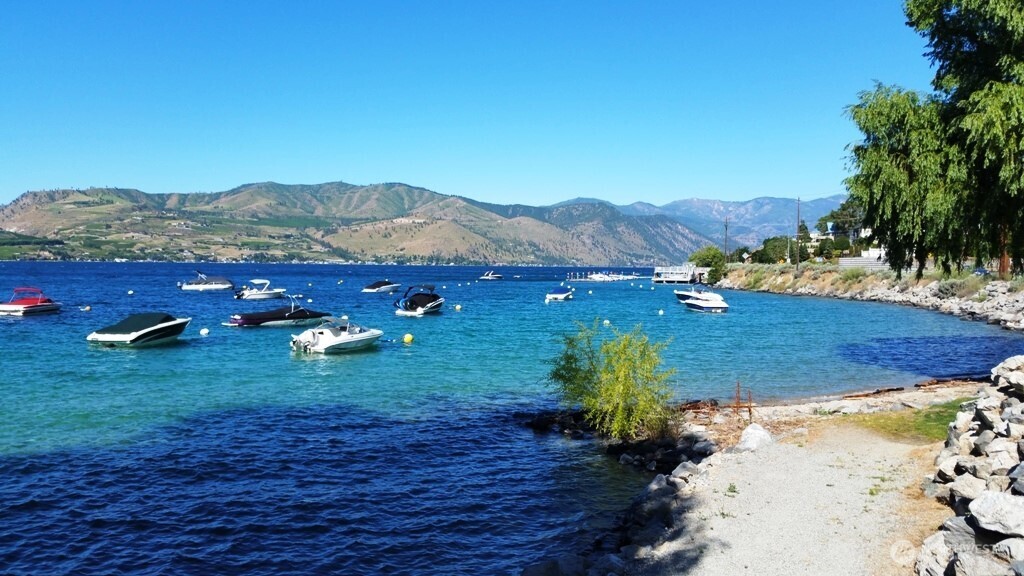 204 Stehekin Way , Chelan, WA 98816