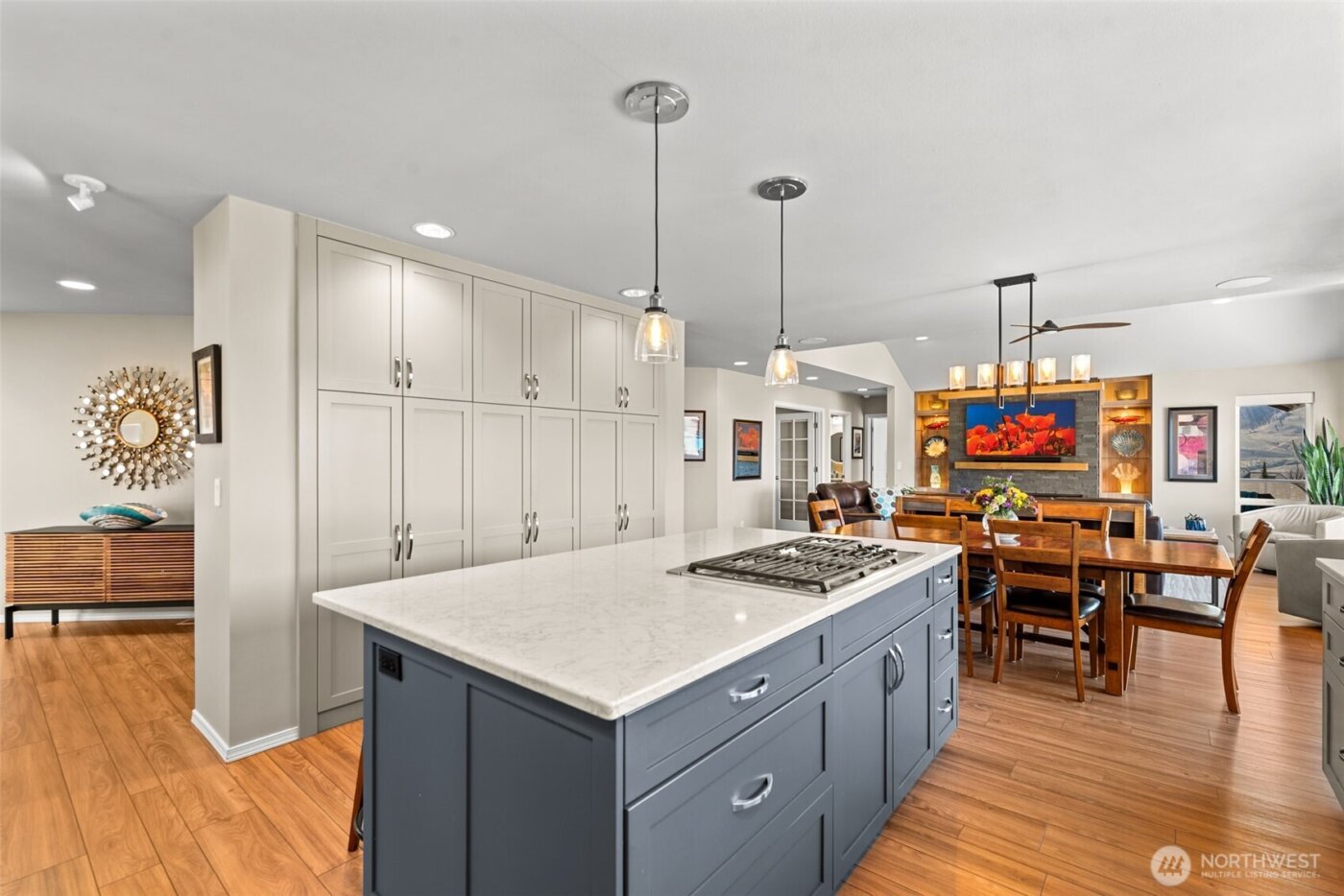 204 Stehekin Way , Chelan, WA 98816