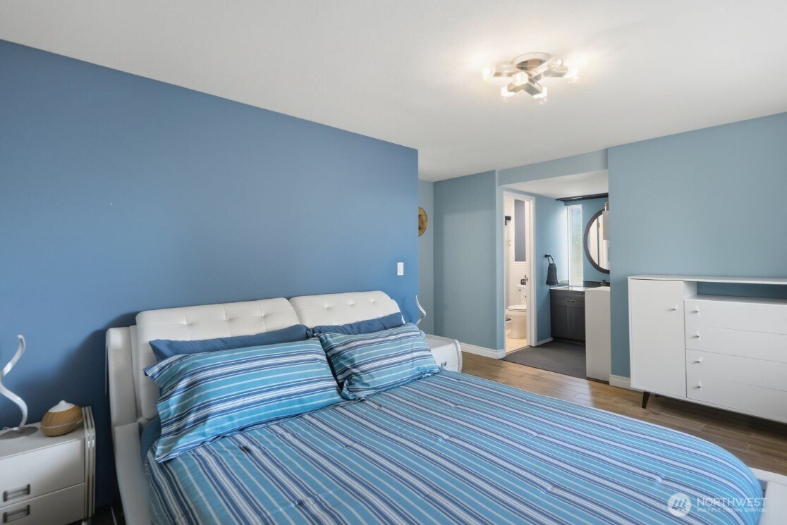 4104 SW 327th Place , Federal Way, WA 98023