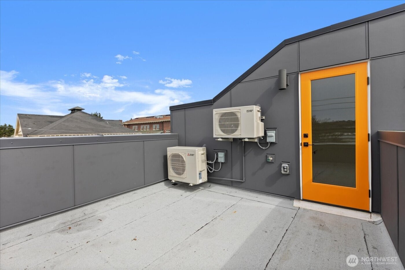 2372 Franklin Avenue E, Seattle, WA 98102