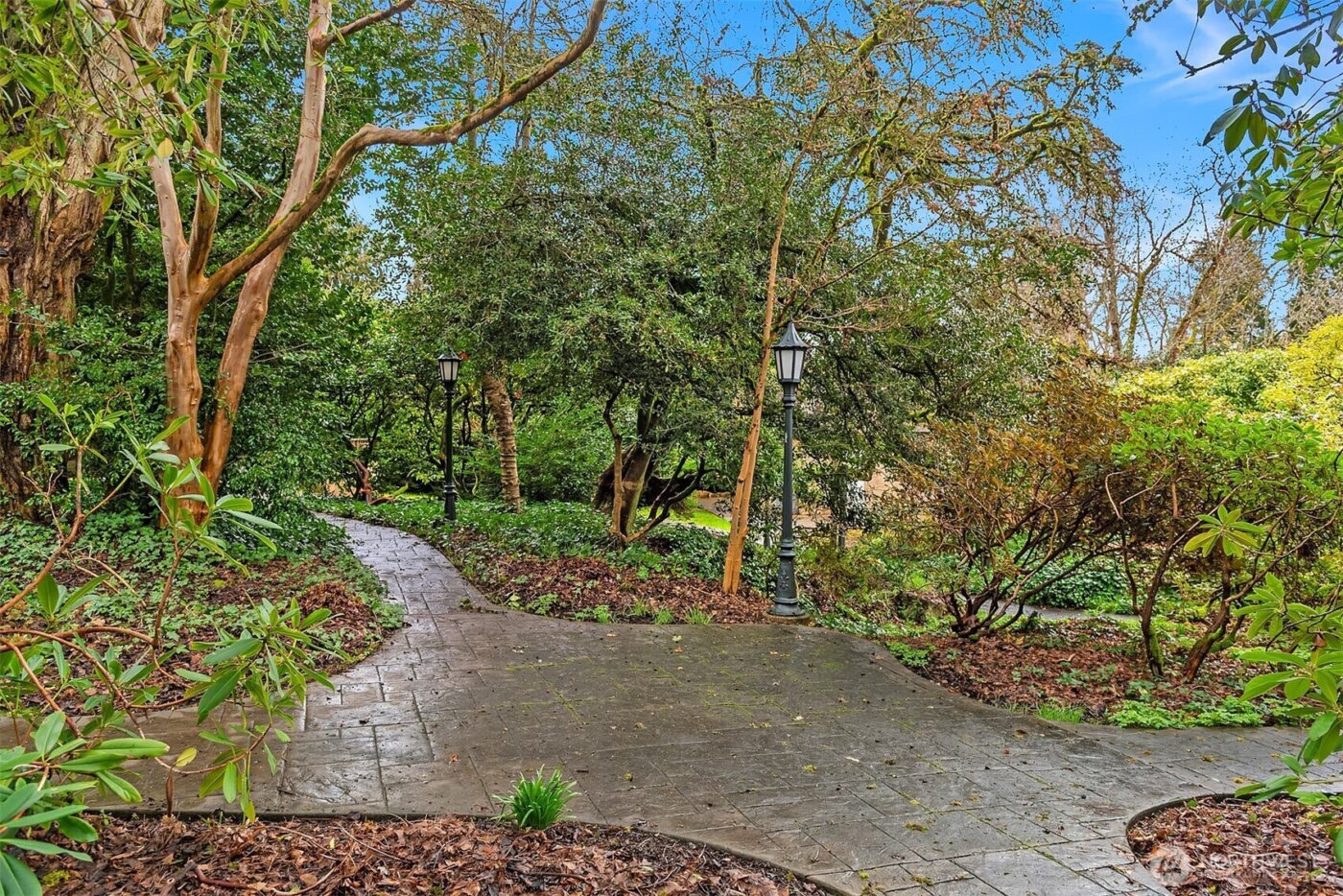 1118000701 Broadmoor Drive E, Seattle, WA 98112