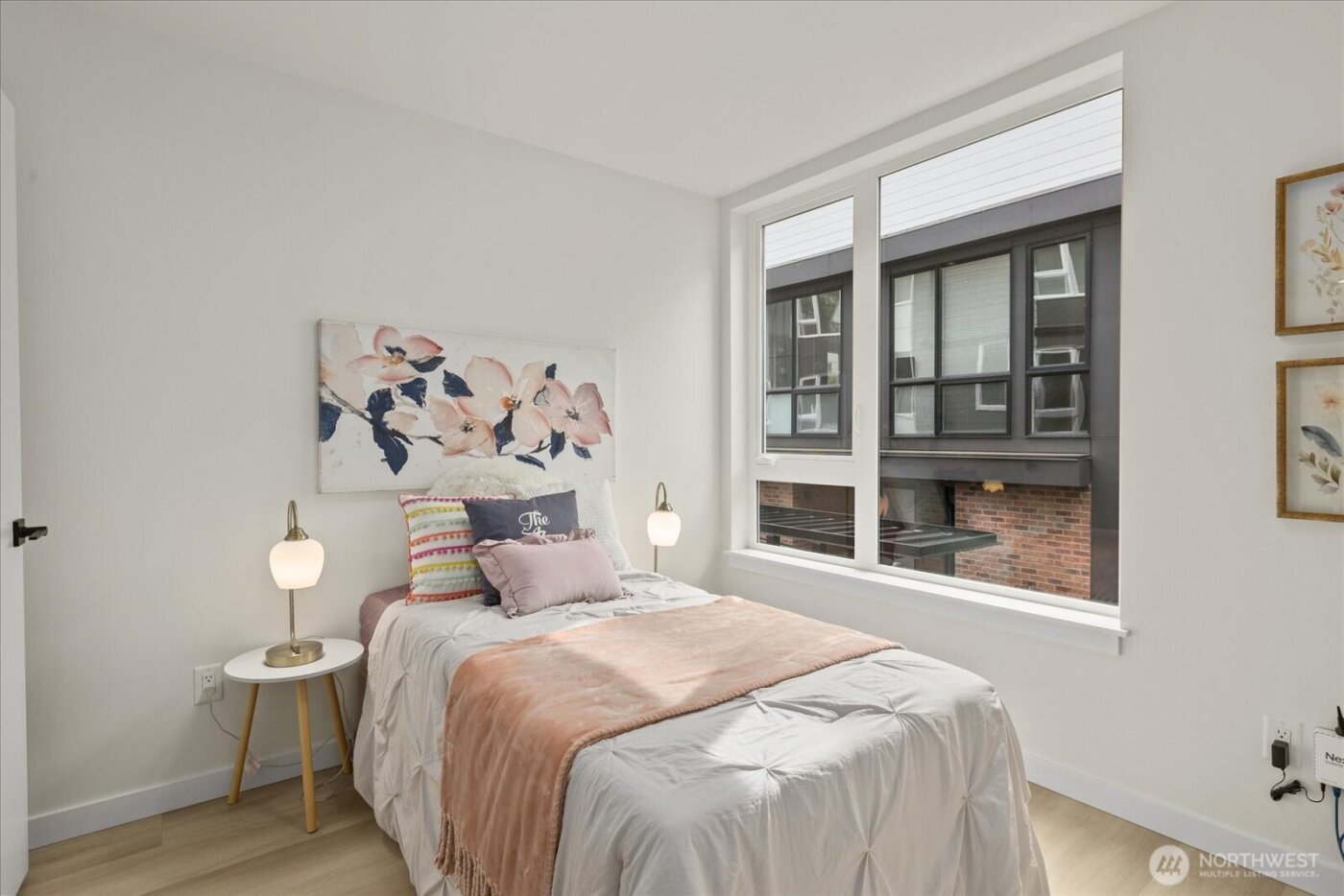 259 E Louisa Street , Seattle, WA 98102