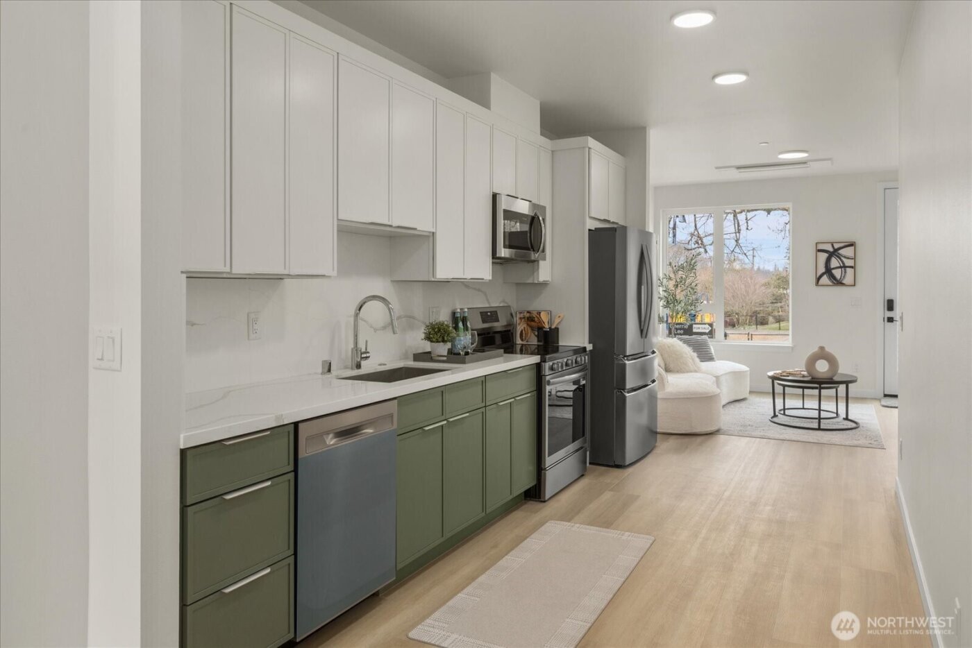 259 E Louisa Street , Seattle, WA 98102