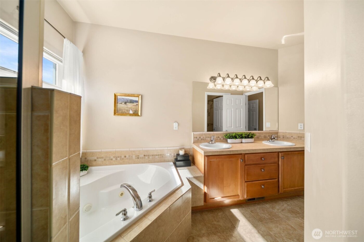 1992 Stoneridge Drive , East Wenatchee, WA 98802