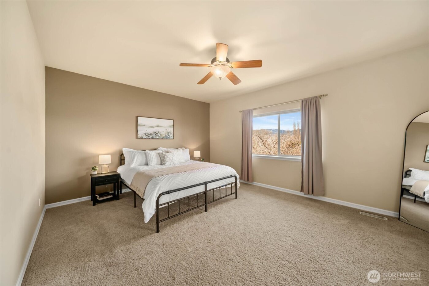 1992 Stoneridge Drive , East Wenatchee, WA 98802