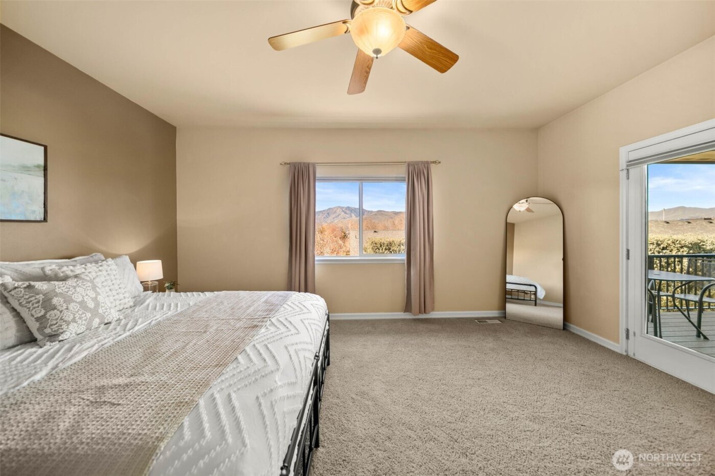 1992 Stoneridge Drive , East Wenatchee, WA 98802