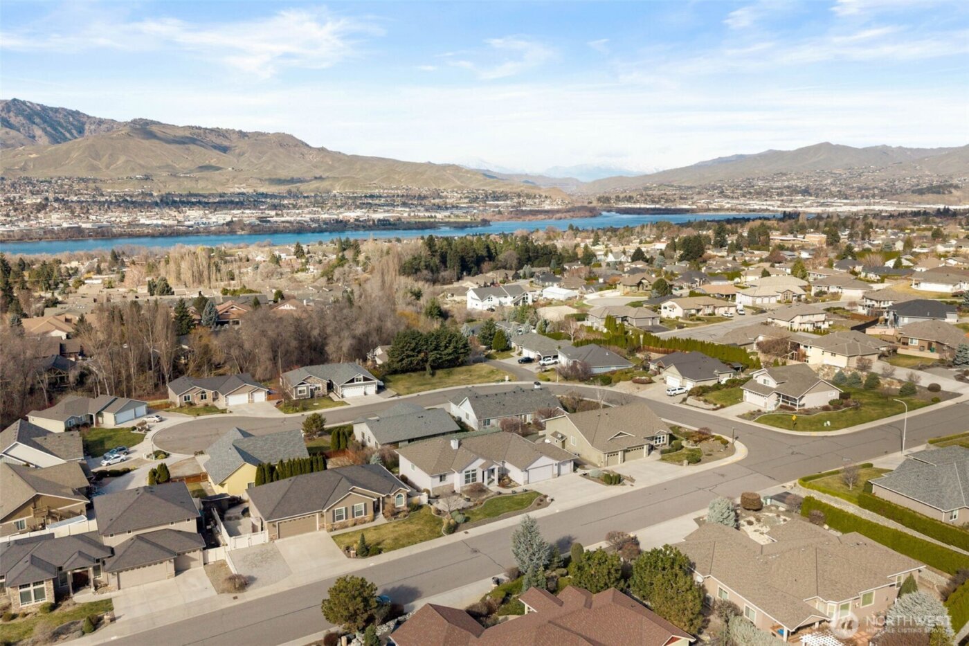 1992 Stoneridge Drive , East Wenatchee, WA 98802
