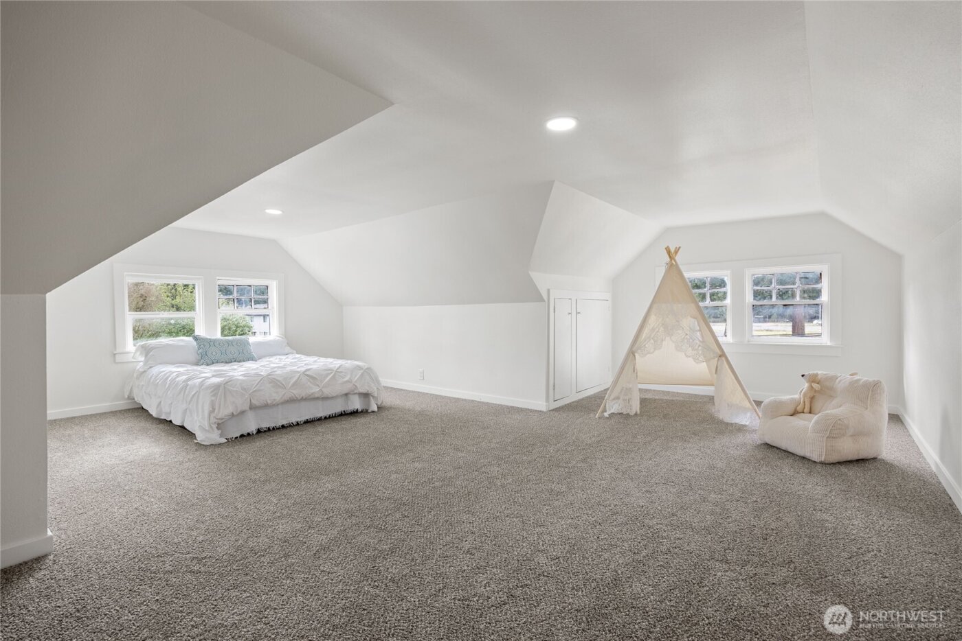 102 180th Street S, Spanaway, WA 98387