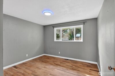1500 E Fairhaven Avenue , Burlington, WA 98233 - Photo 13