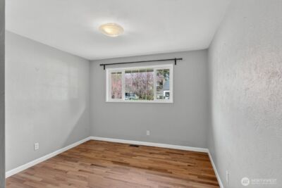 1500 E Fairhaven Avenue , Burlington, WA 98233 - Photo 16