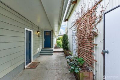 1500 E Fairhaven Avenue , Burlington, WA 98233 - Photo 23