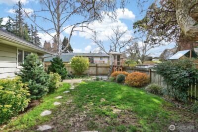 1500 E Fairhaven Avenue , Burlington, WA 98233 - Photo 31