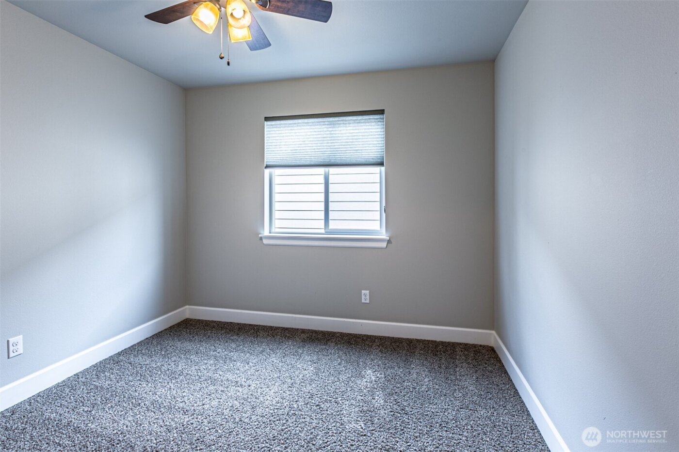 917 NE Burton Ray Street NE, Lacey, WA 98516