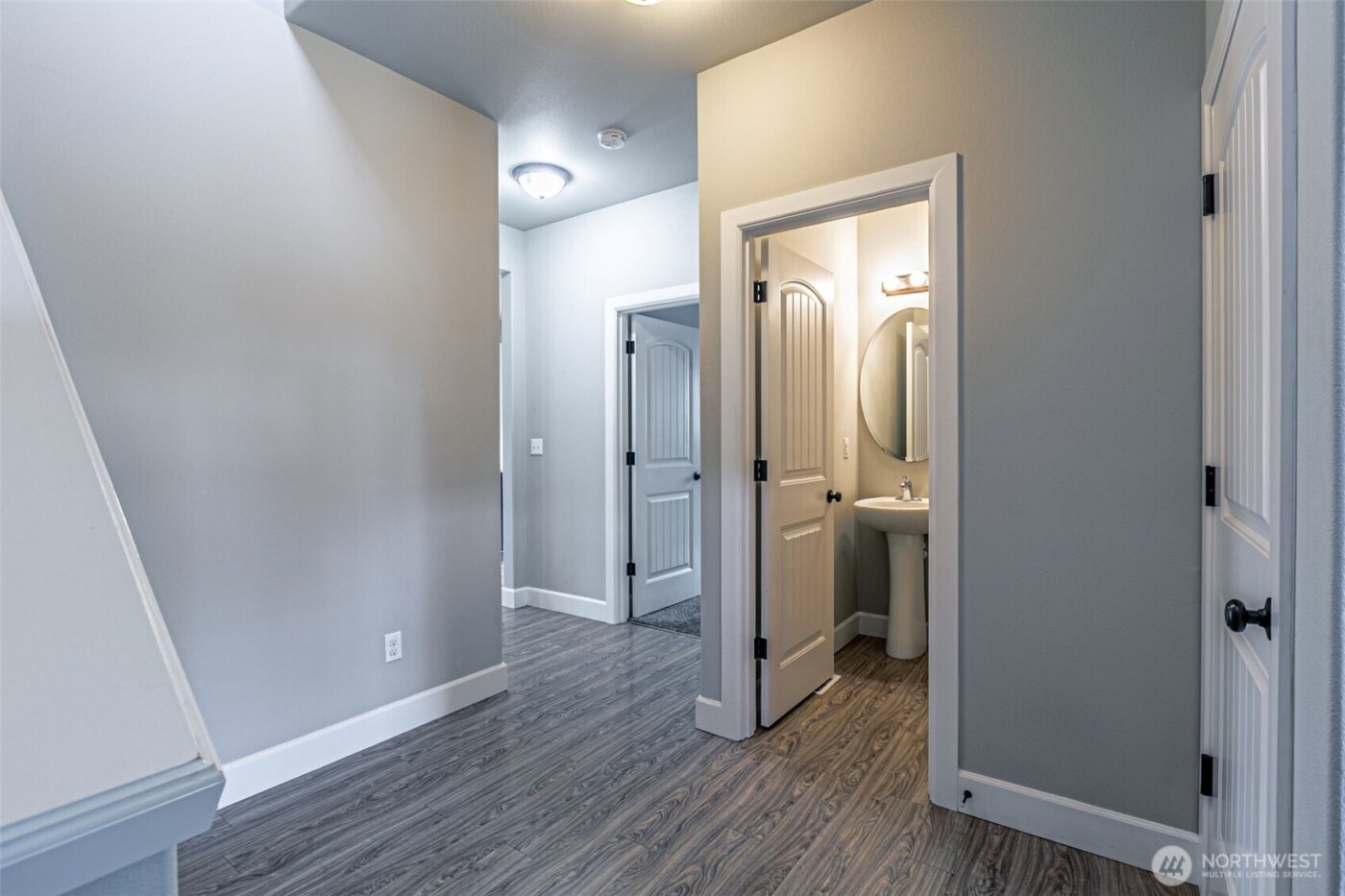 917 NE Burton Ray Street NE, Lacey, WA 98516