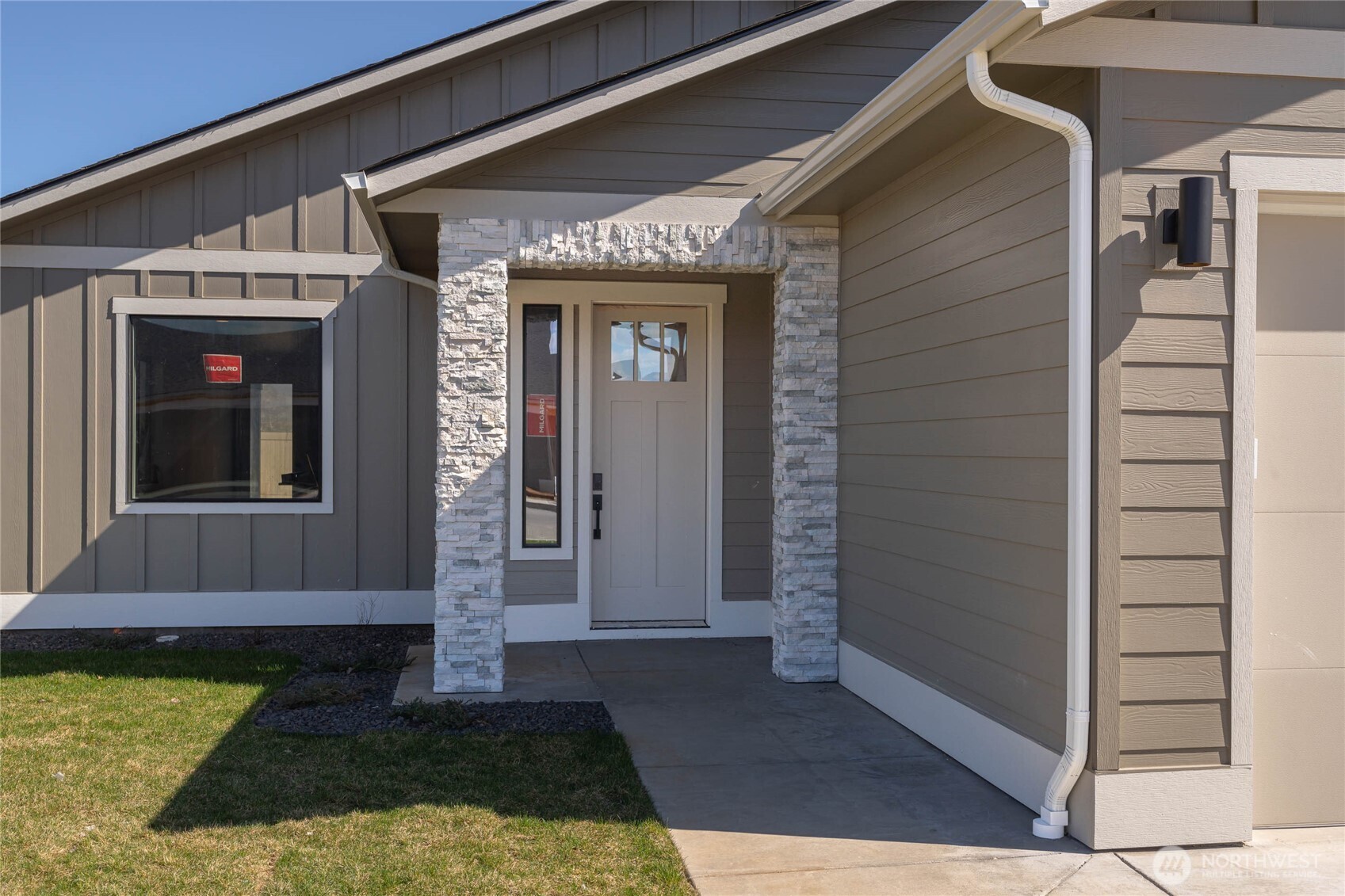 557 S Perry Avenue #Lot 6, East Wenatchee, WA 98802