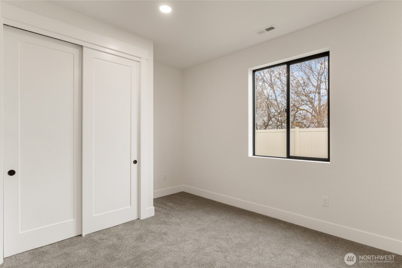 557 S Perry Avenue #Lot 6, East Wenatchee, WA 98802