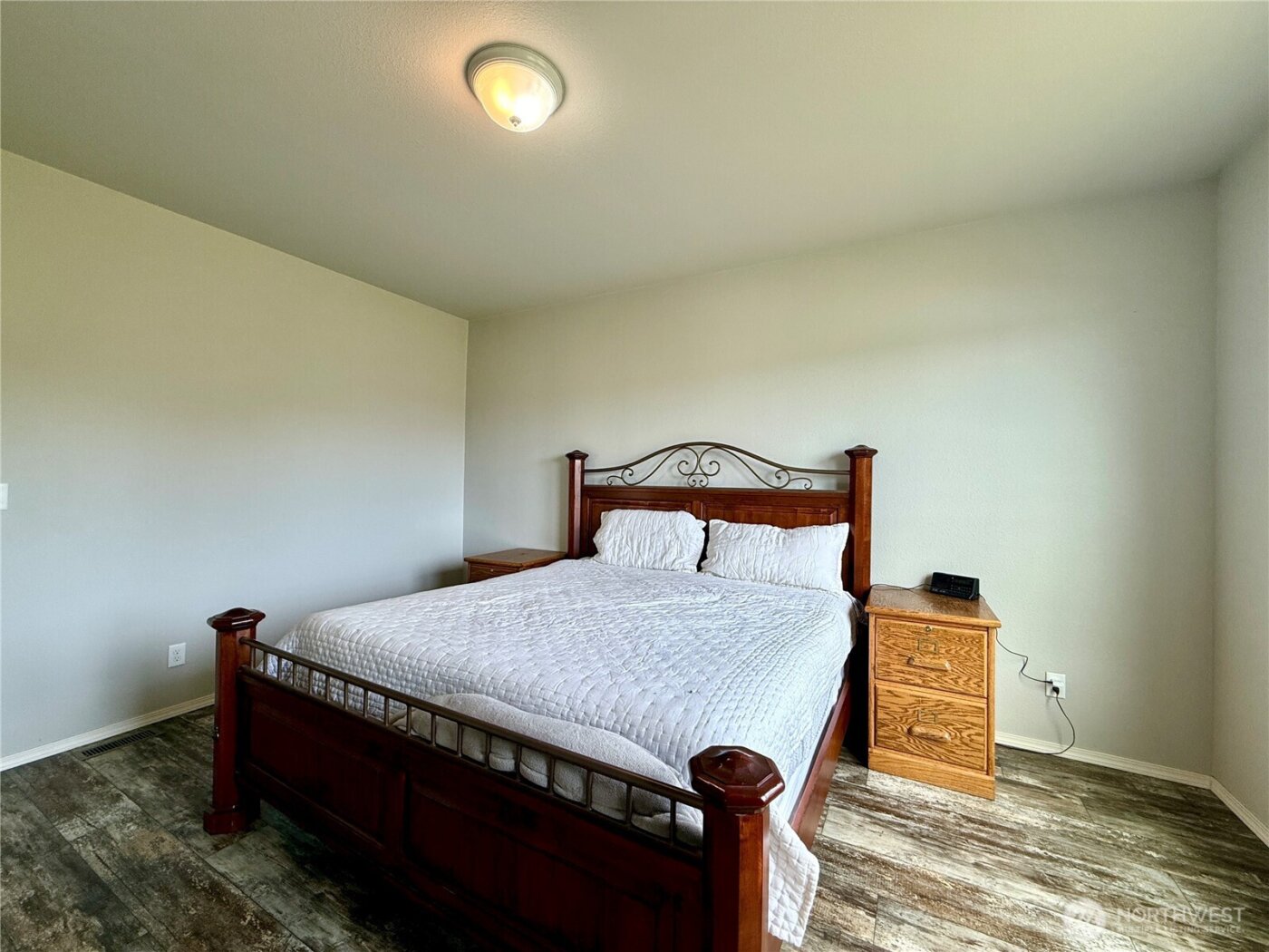 642 Weatherwax Loop NE, Ocean Shores, WA 98569