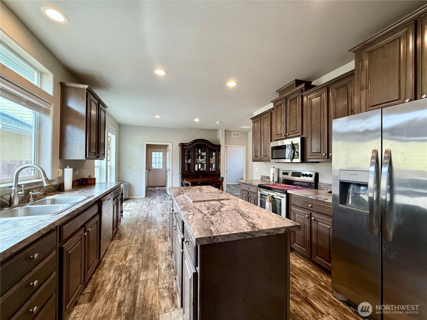 642 Weatherwax Loop NE, Ocean Shores, WA 98569