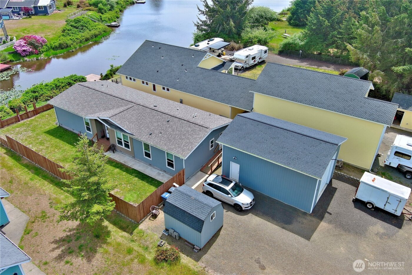 642 Weatherwax Loop NE, Ocean Shores, WA 98569
