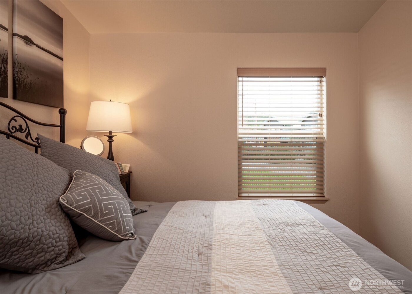 600 NE Lincoln Road #4, Poulsbo, WA 98370