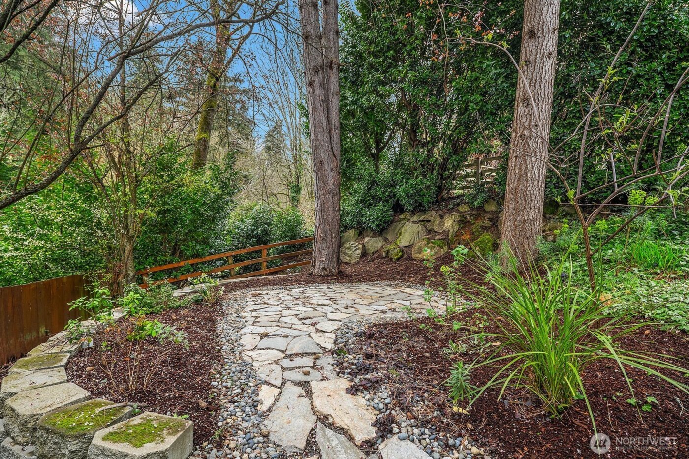 16811 10th Avenue SW, Normandy Park, WA 98166