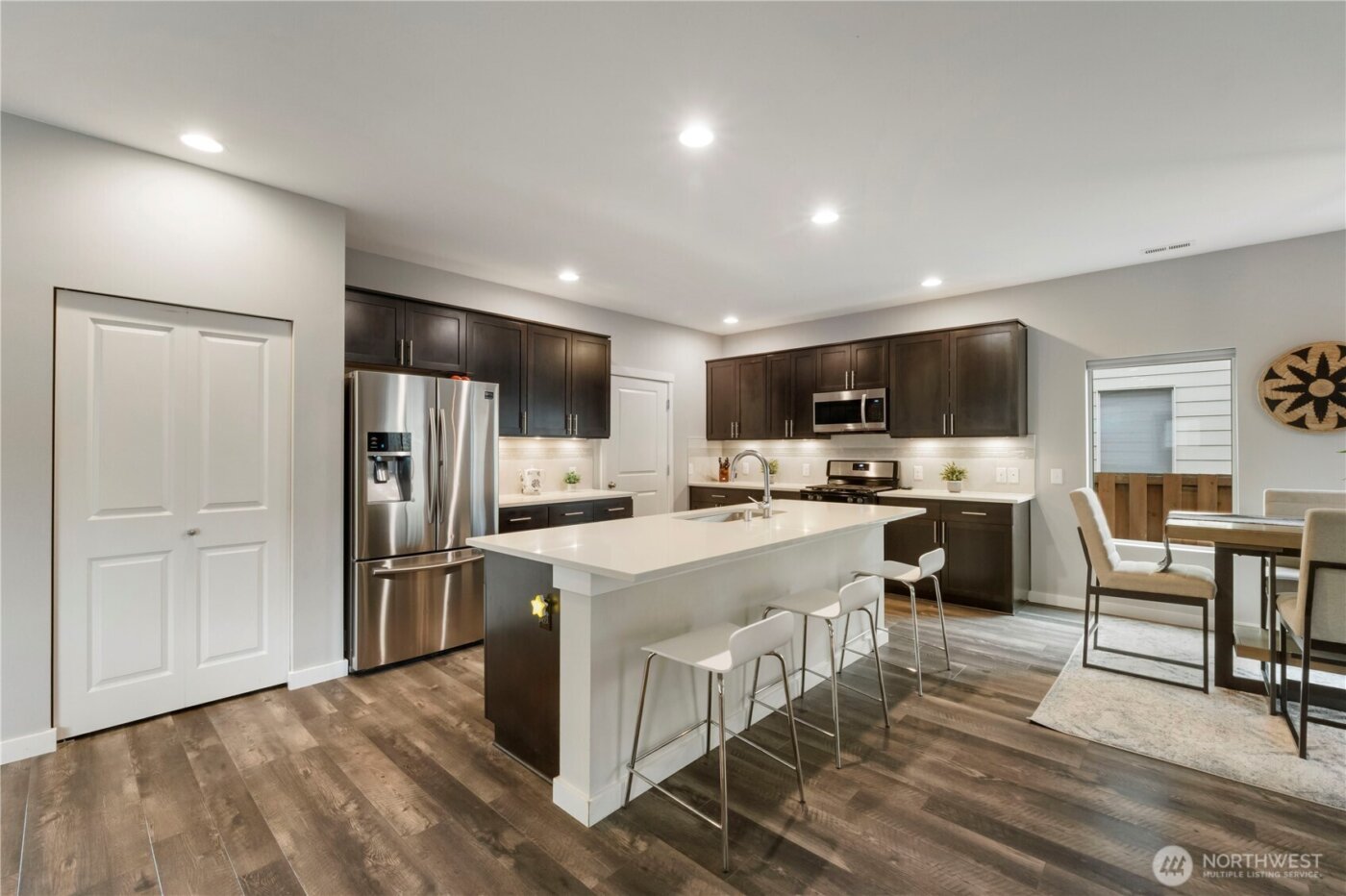 329 S Spruce Street , Buckley, WA 98321