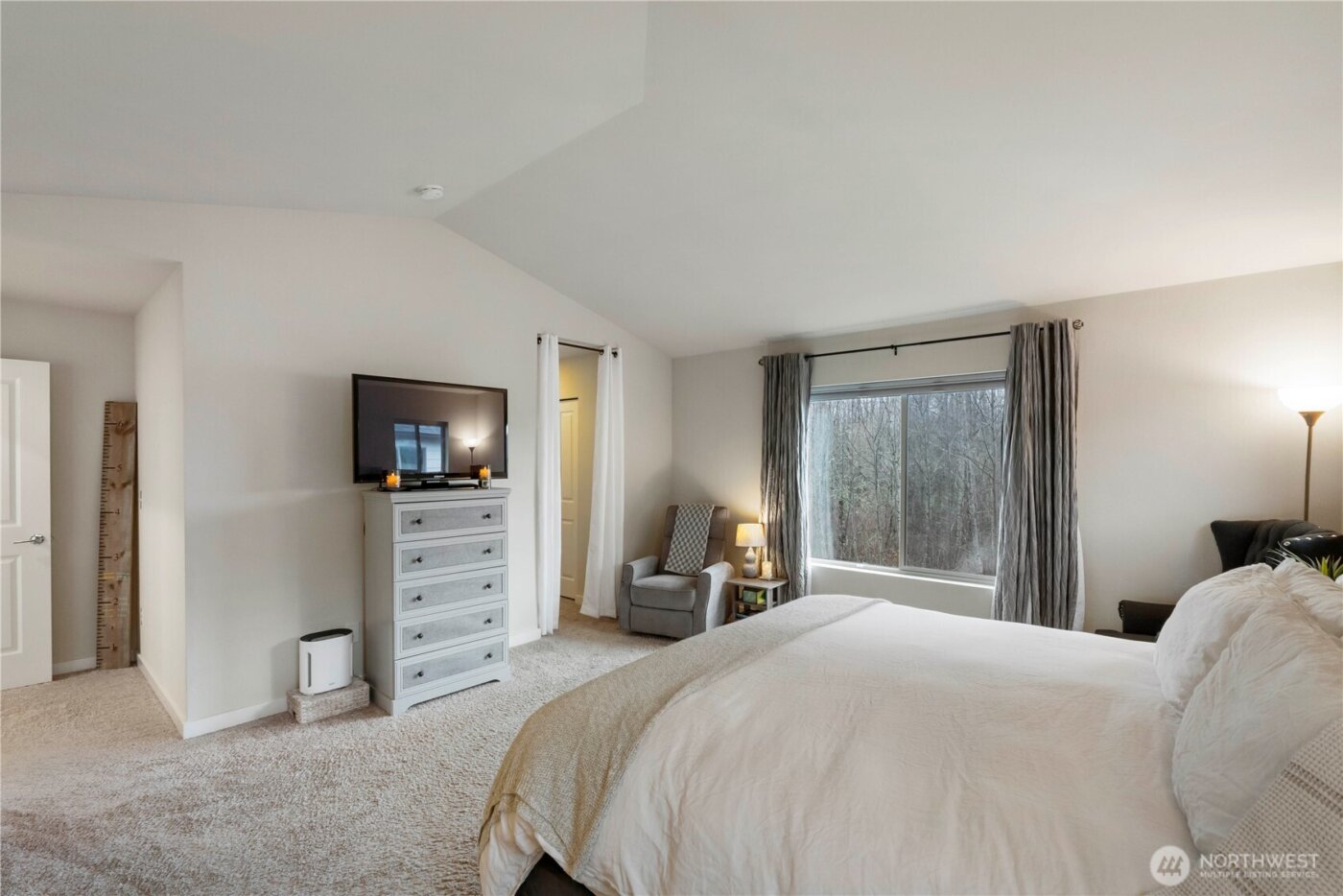 329 S Spruce Street , Buckley, WA 98321