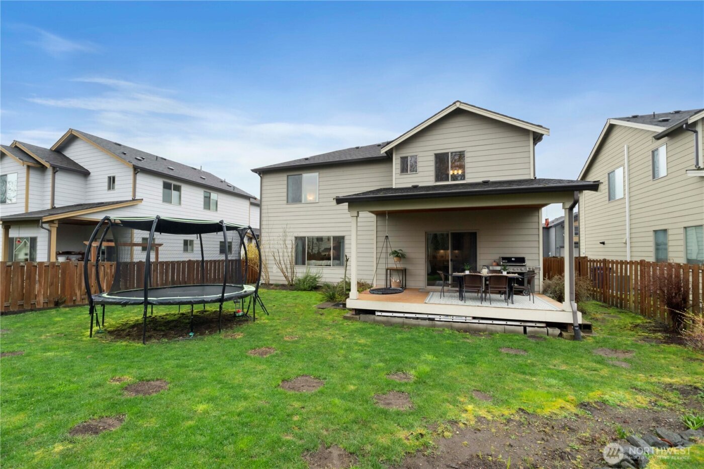 329 S Spruce Street , Buckley, WA 98321