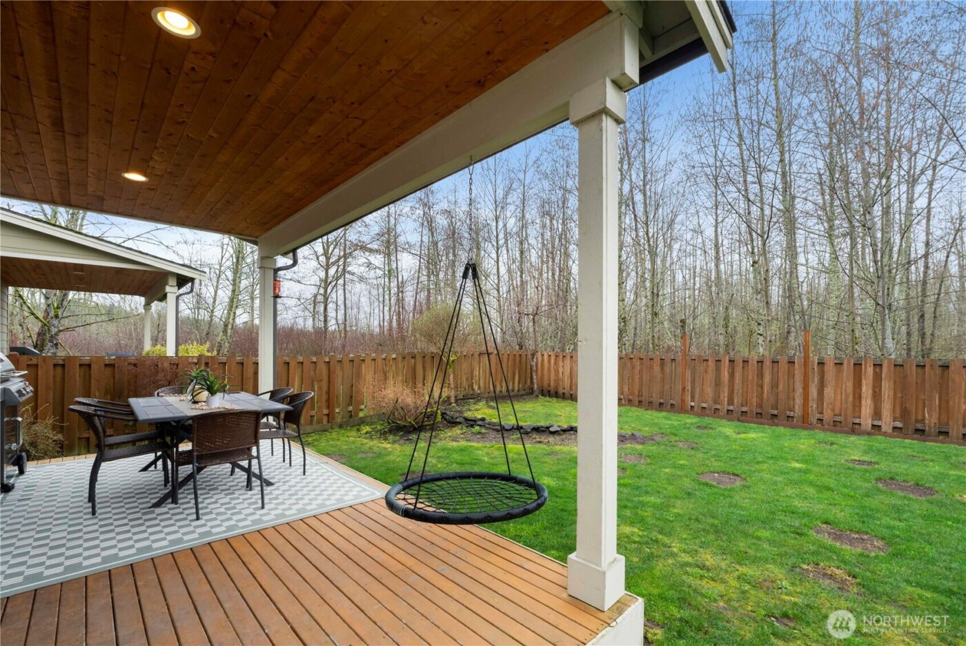 329 S Spruce Street , Buckley, WA 98321