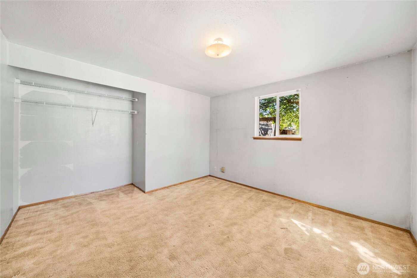 17551 12th Avenue NE, Shoreline, WA 98155-3714