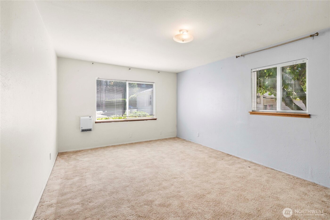 17551 12th Avenue NE, Shoreline, WA 98155-3714