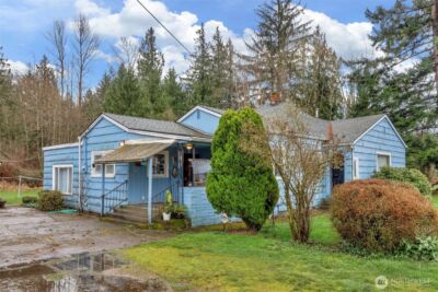 701 N Fruitdale Road , Sedro Woolley, WA 98284