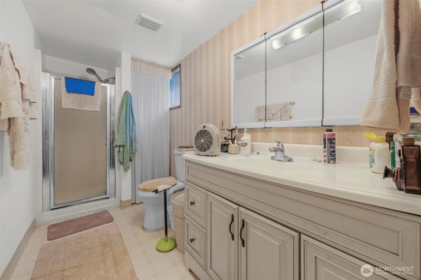 701 N Fruitdale Road , Sedro Woolley, WA 98284