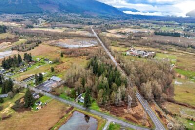 701 N Fruitdale Road , Sedro Woolley, WA 98284 - Photo 26