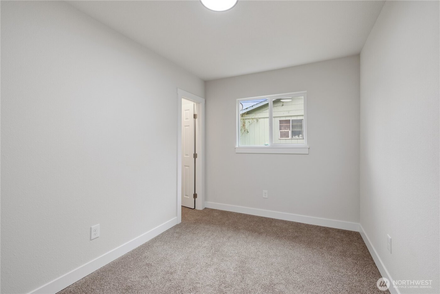 288 21st Avenue , Longview, WA 98632