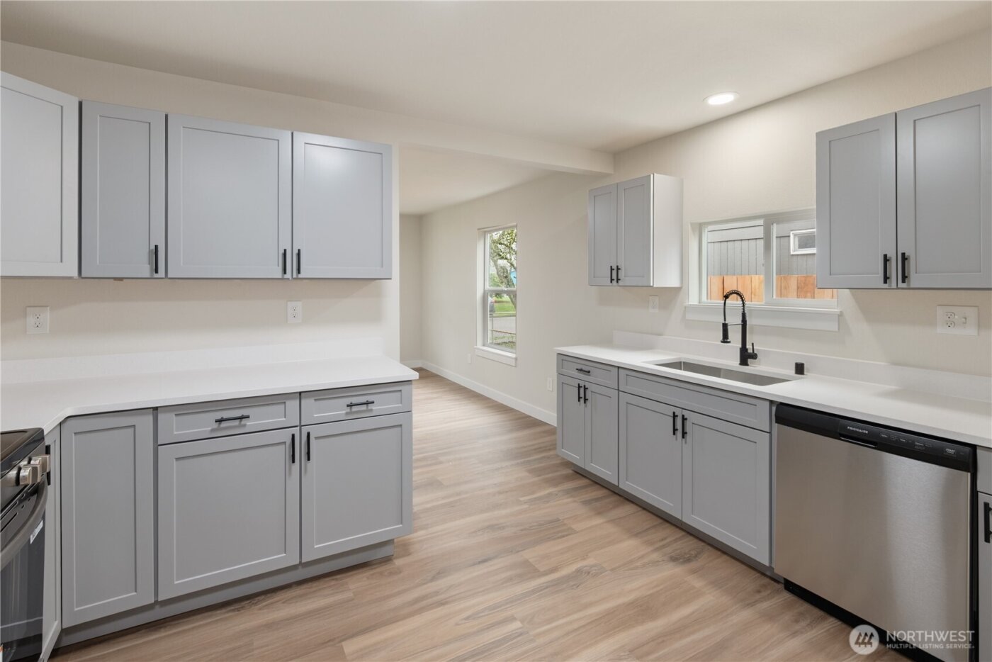 288 21st Avenue , Longview, WA 98632