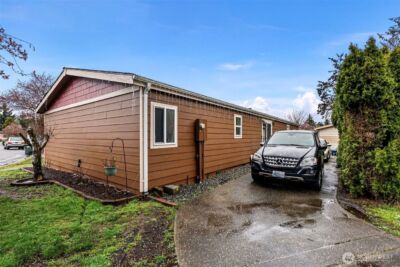 13719 12th Avenue S #12, Tacoma, WA 98444 - Photo 3