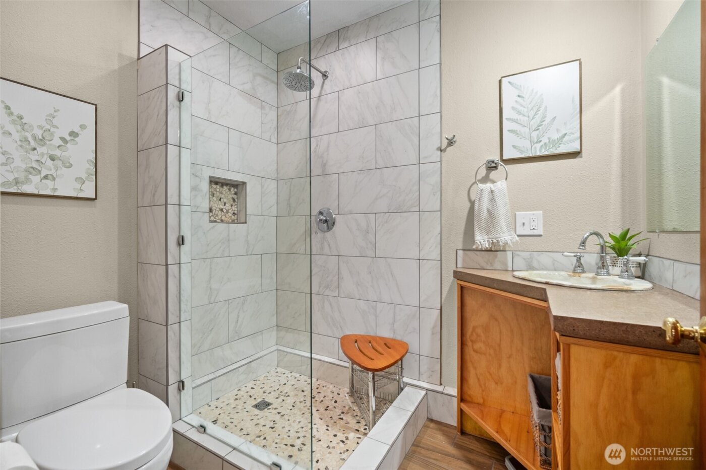 411 E Axton Road , Bellingham, WA 98226