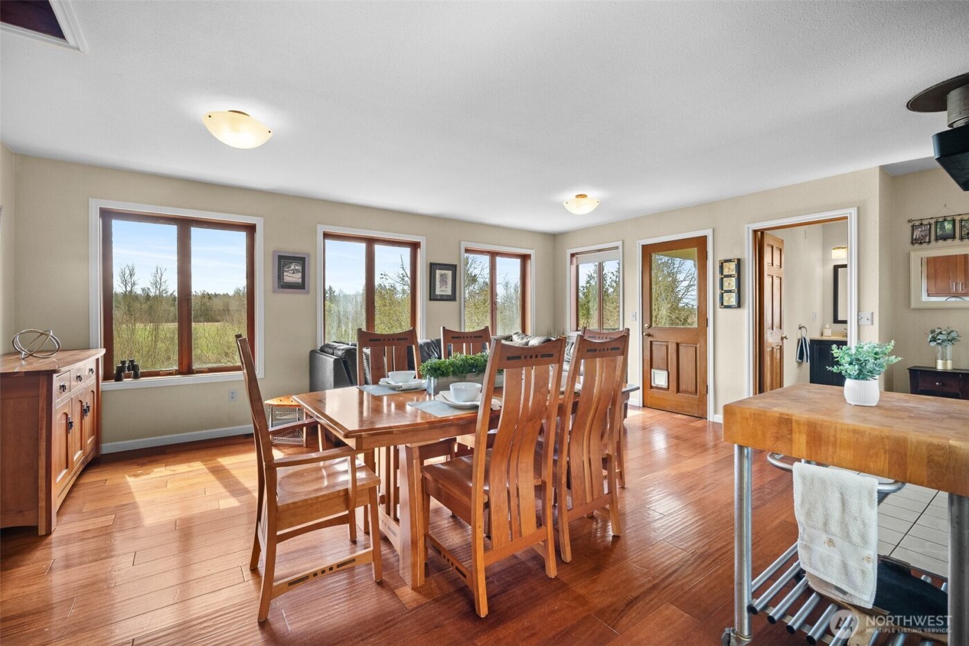 411 E Axton Road , Bellingham, WA 98226