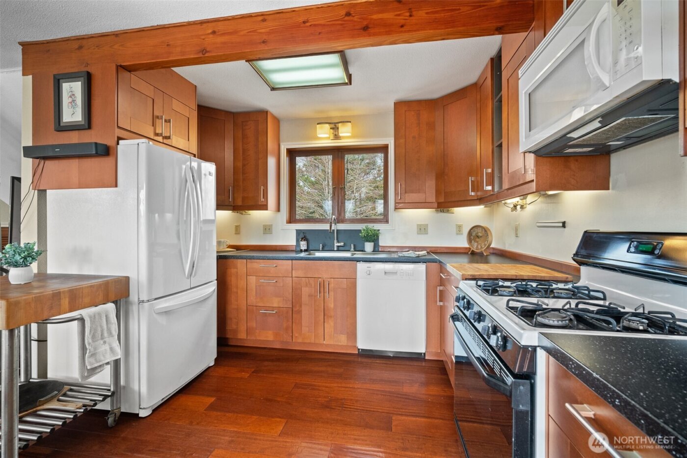 411 E Axton Road , Bellingham, WA 98226