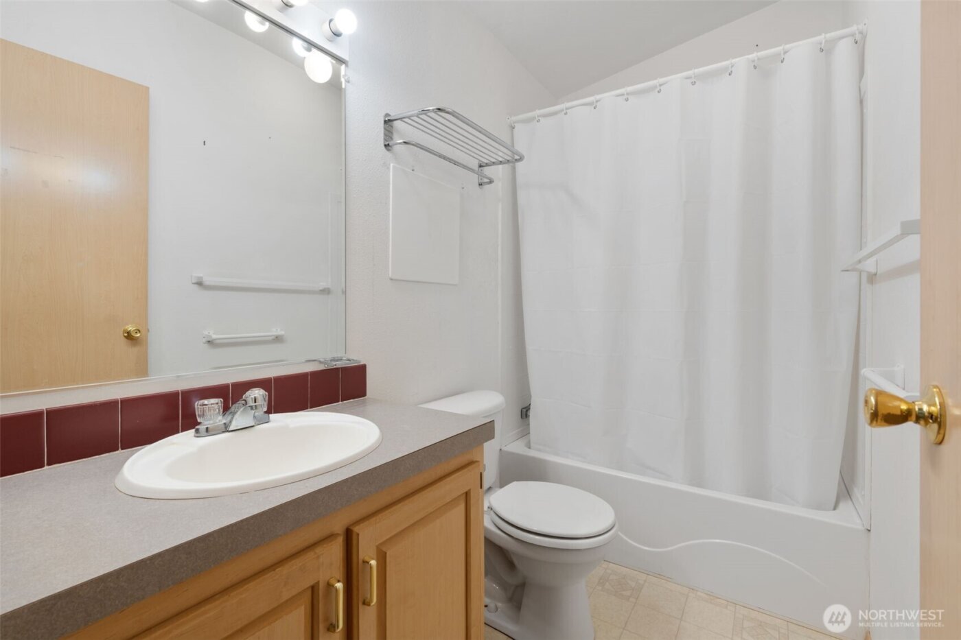 1101 S Scheuber Road #18, Centralia, WA 98531