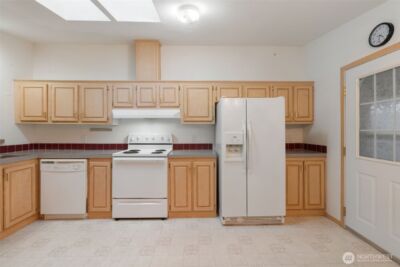 1101 S Scheuber Road #18, Centralia, WA 98531 - Photo 9