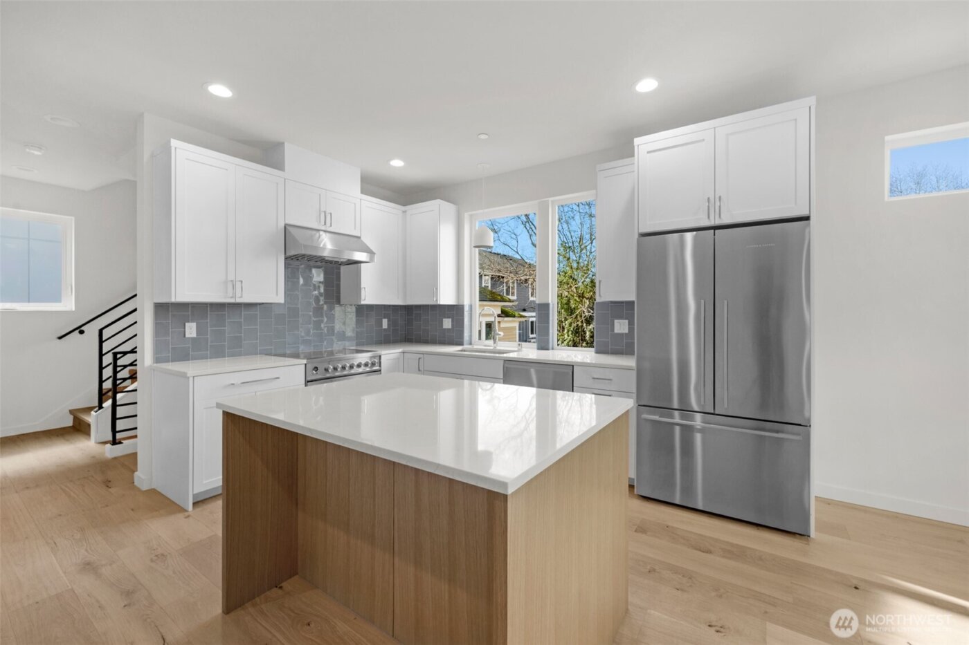 1412 N 47th Street #A, Seattle, WA 98103