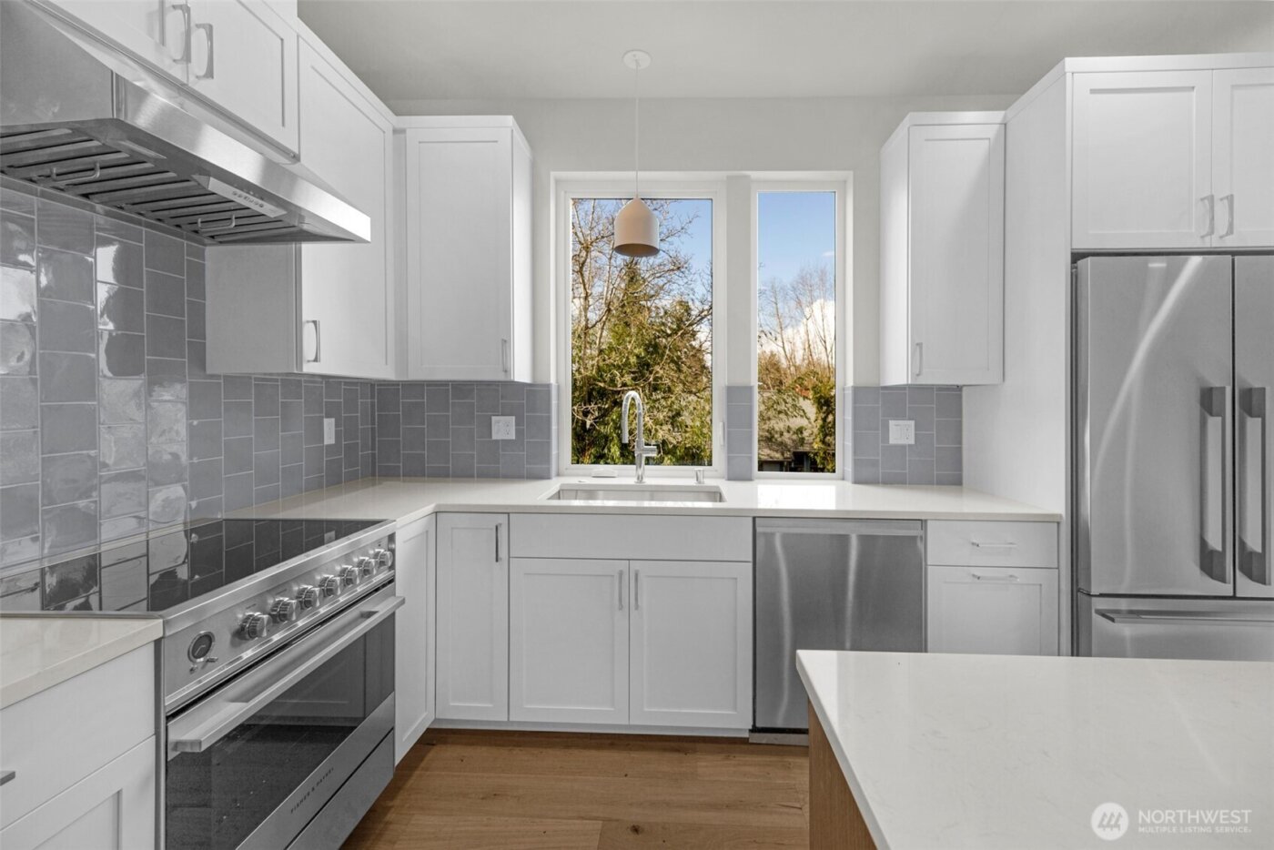 1412 N 47th Street #A, Seattle, WA 98103