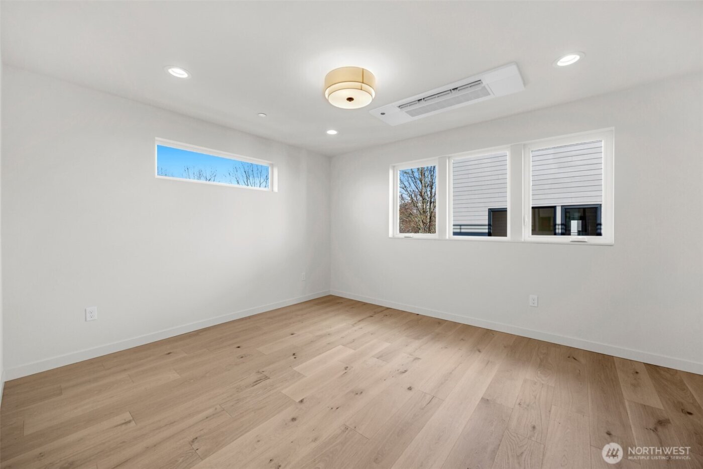 1412 N 47th Street #A, Seattle, WA 98103