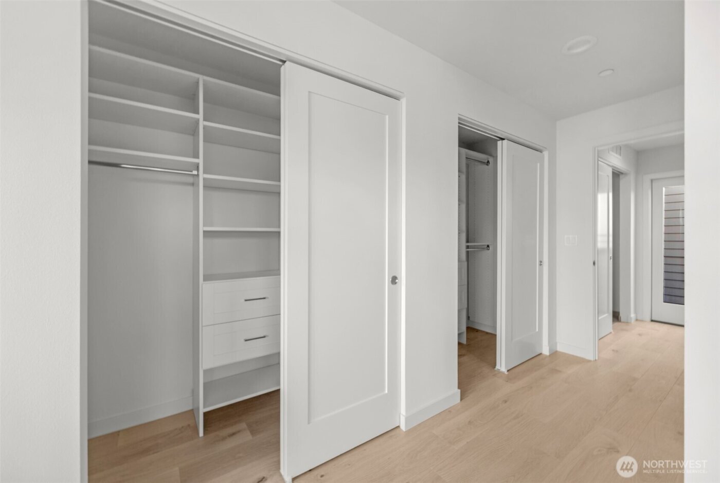 1412 N 47th Street #A, Seattle, WA 98103