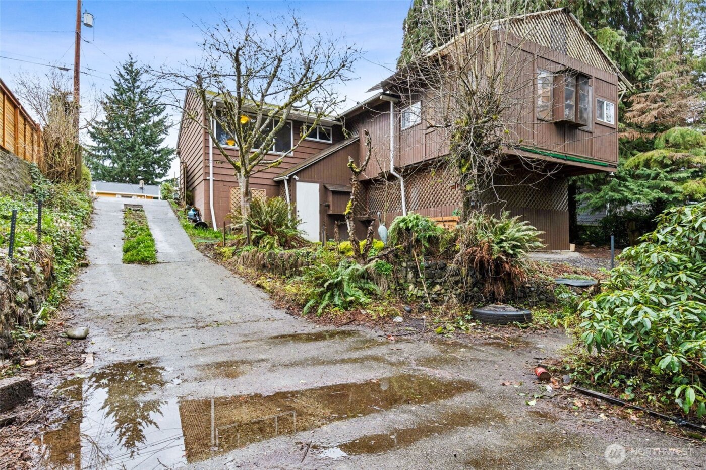 23906 60th Avenue W, Mountlake Terrace, WA 98043