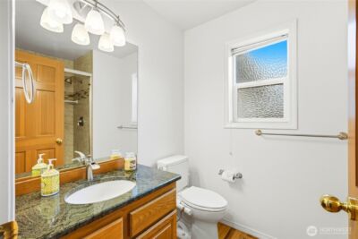 13945 SE 159th Place , Renton, WA 98058 - Photo 17
