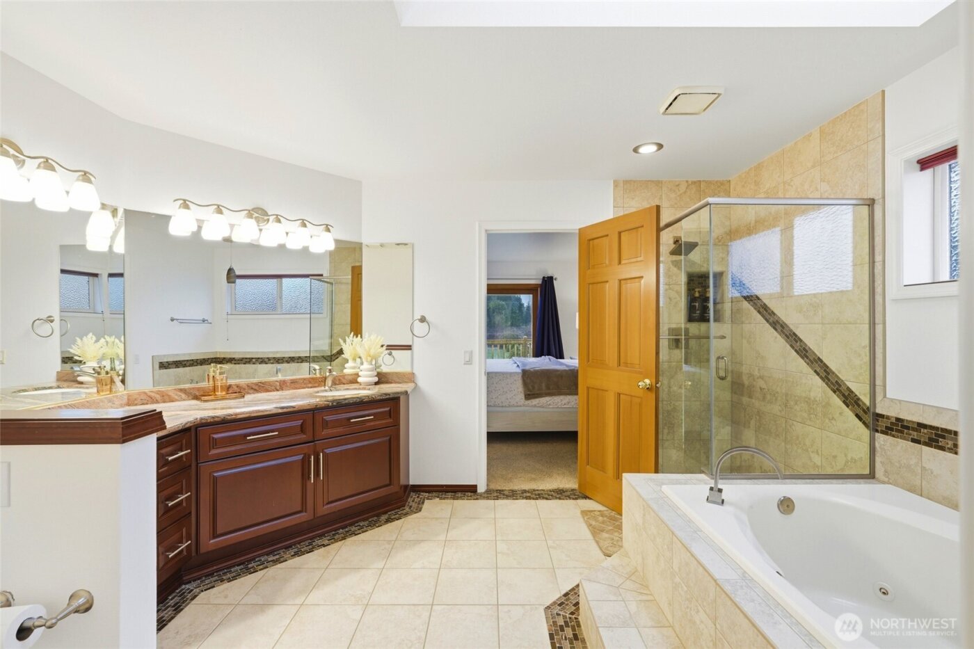 13945 SE 159th Place , Renton, WA 98058